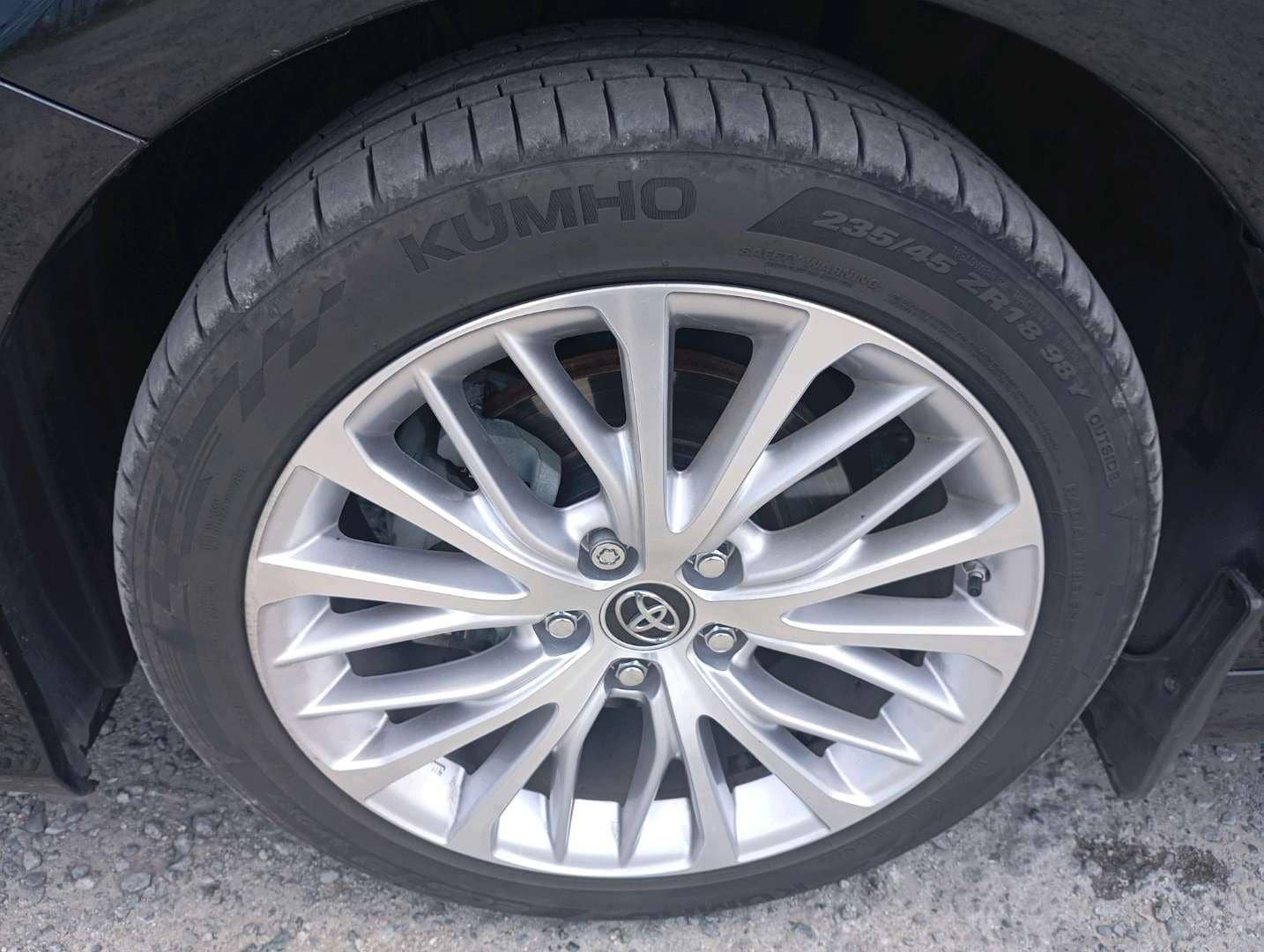 Toyota Camry,  25 697 км, 2022 года в лизинг