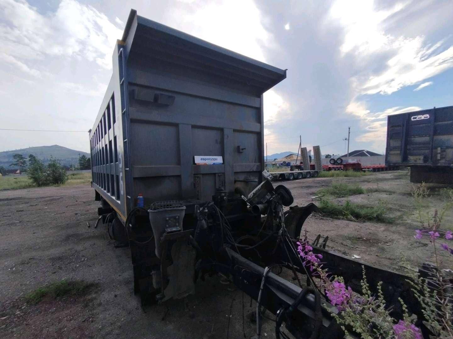 FAW CA3310P66K24T4E4 8x4 (E4),  240 000 км, 2023 года в лизинг