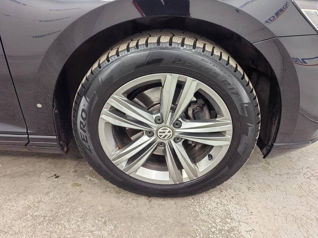 Volkswagen Passat,  131 312 км, 2020 года в лизинг