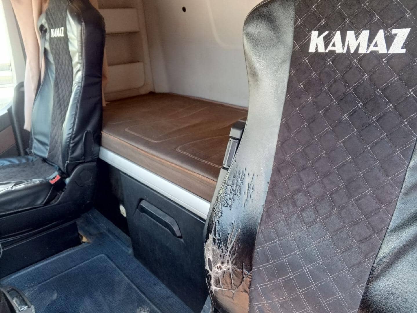 КАМАЗ 54901-92 (M1945),  699 432 км, 2020 года в лизинг