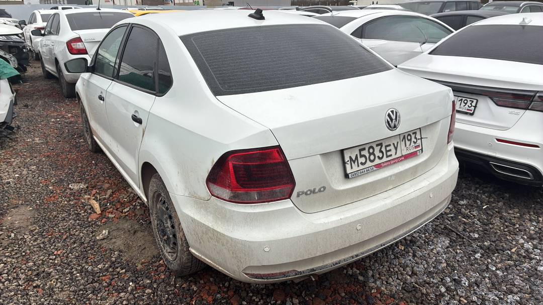 Volkswagen Polo,  425 442 км, 2019 года в лизинг