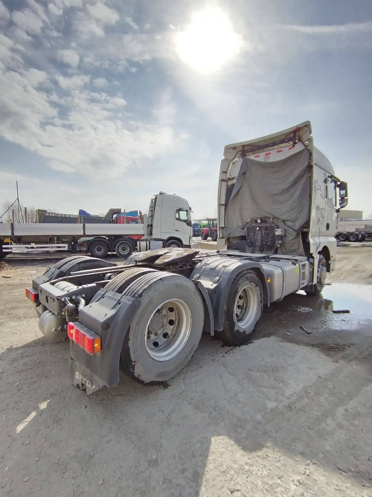 Sitrak ZZ4256V363HE1B 6×2 Лот 000007772