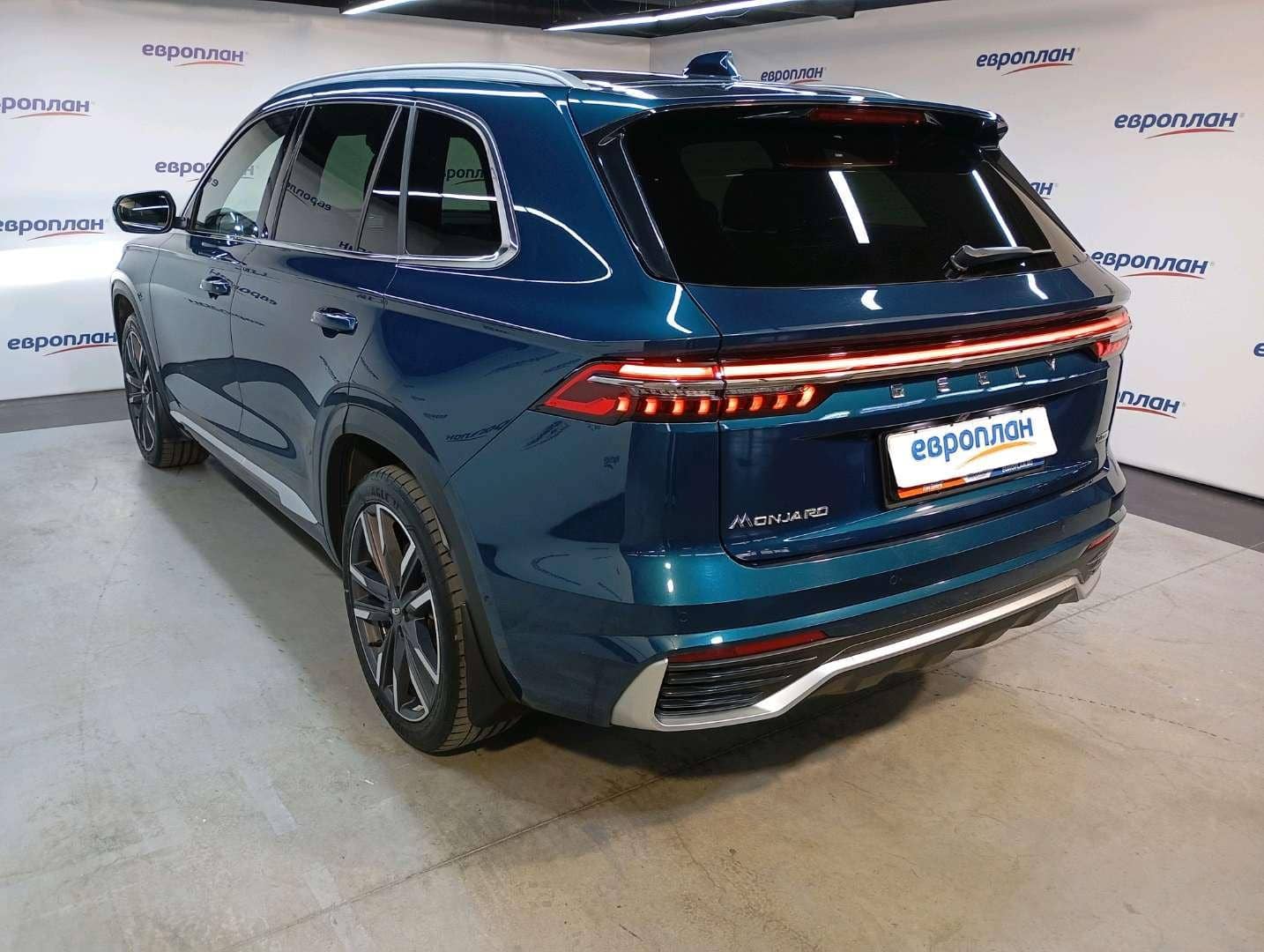 Geely Monjaro,  19 217 км, 2023 года в лизинг