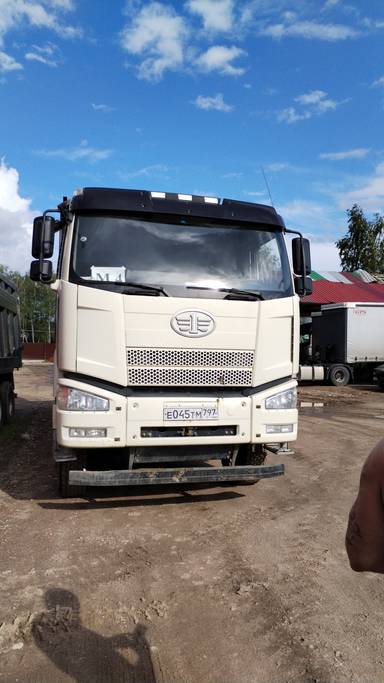 FAW CA3310P66K24T4E5 8х4