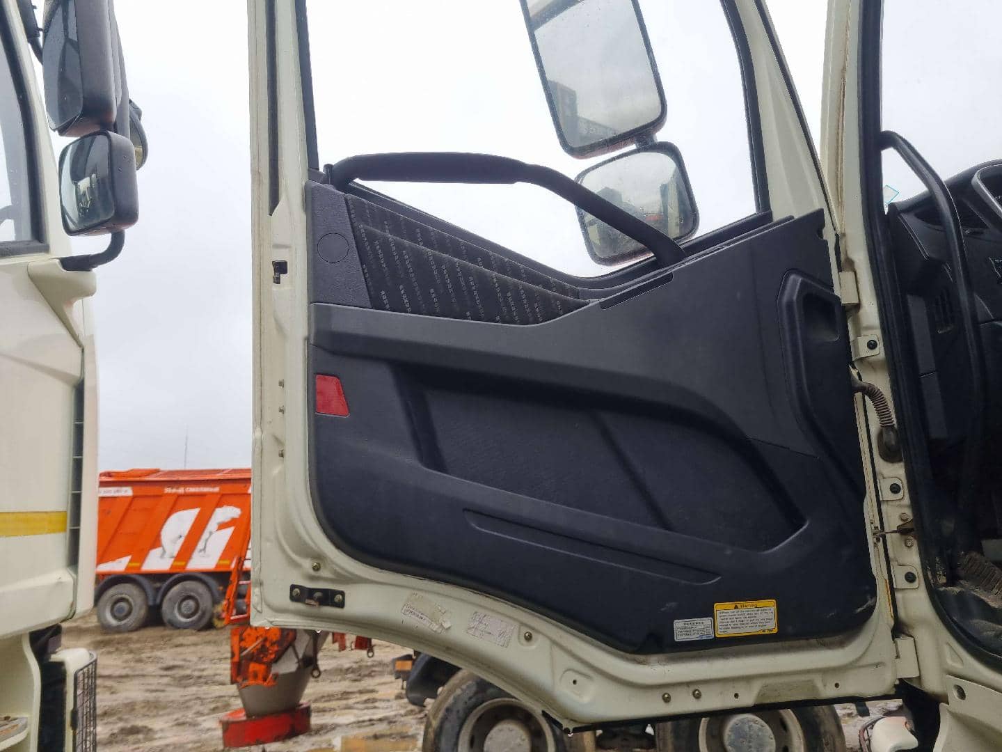 FAW CA3250P66K24L1TE5 6x6, 2022 года в лизинг