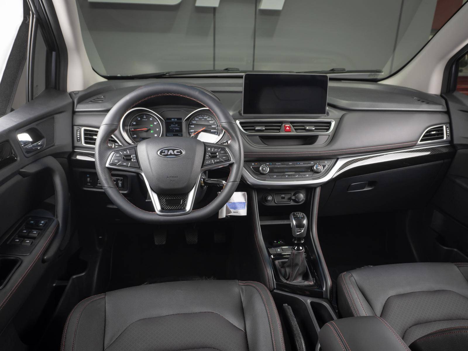 JAC JS3 Luxury 1.6 MT