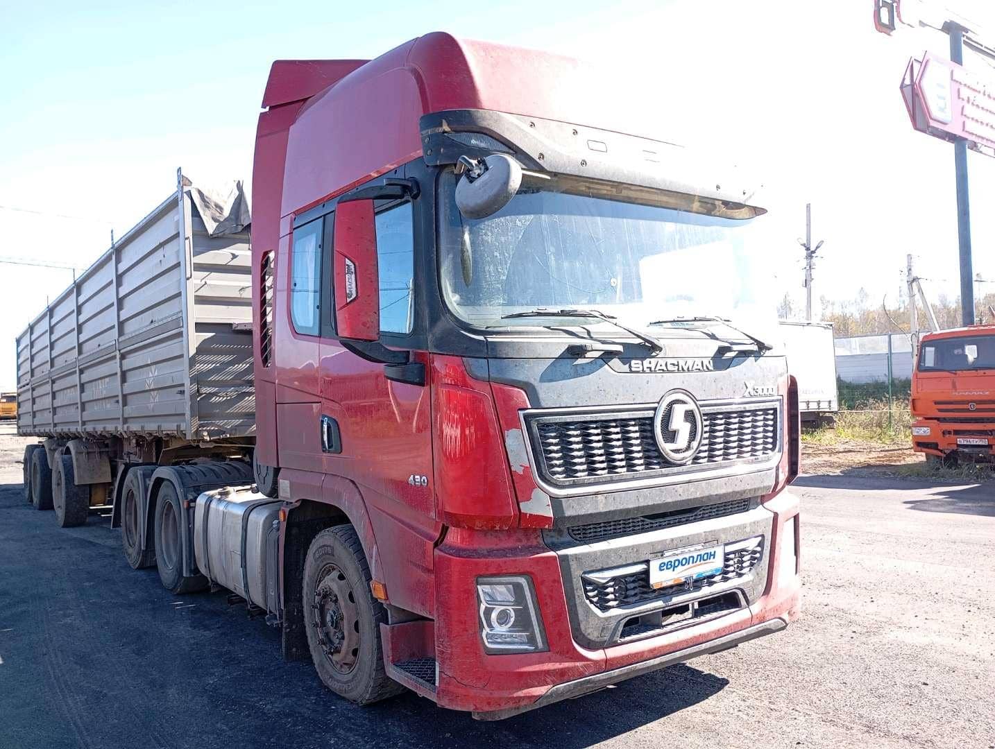 Shacman SX42584V324