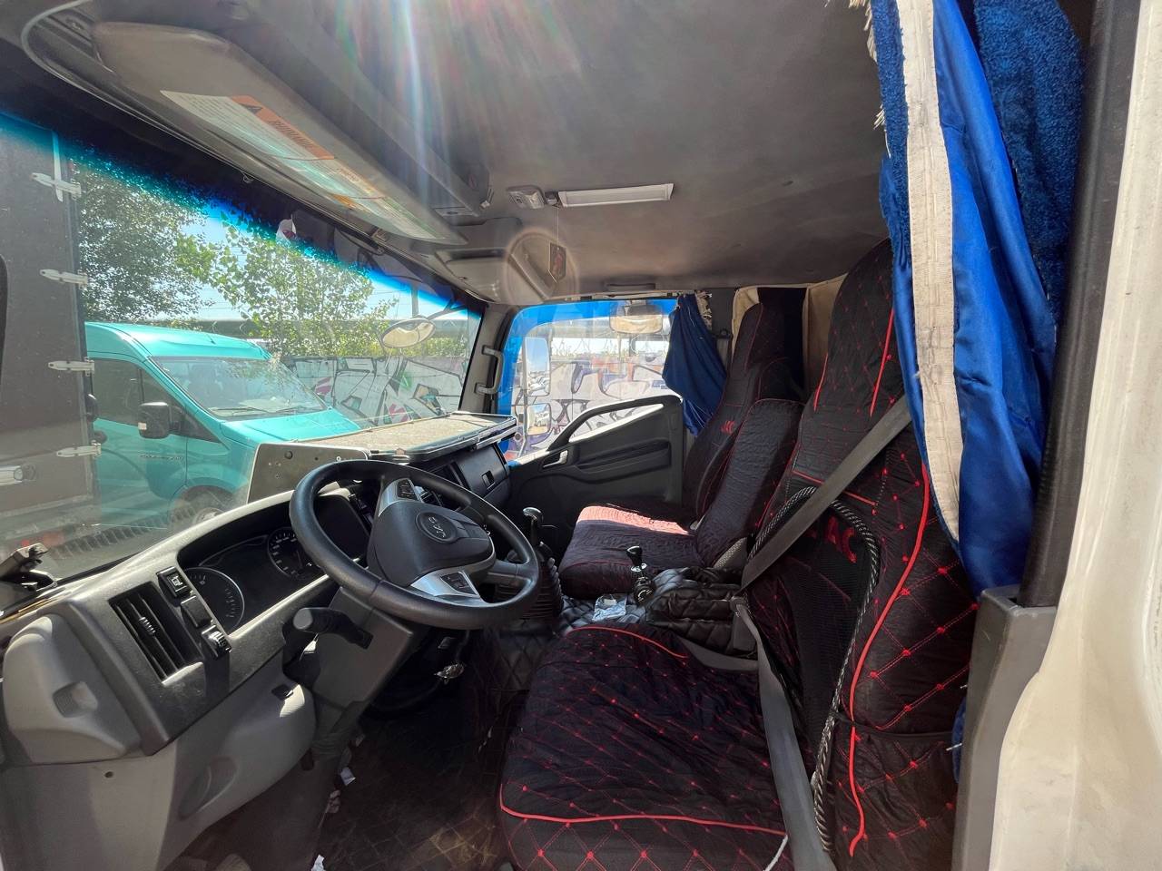 JAC N 120,  294 643 км, 2022 года в лизинг