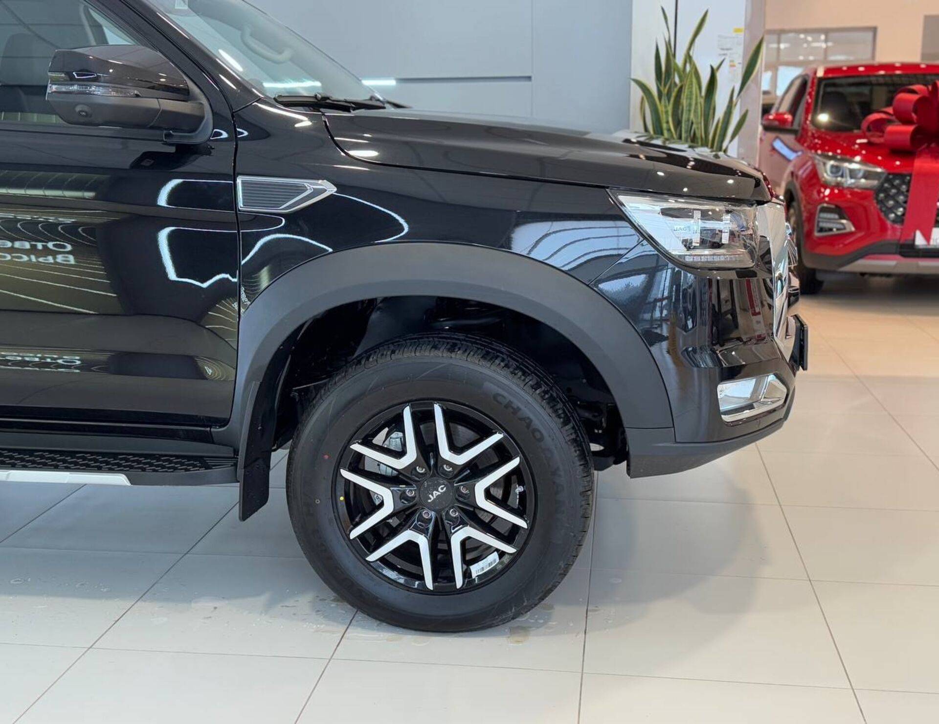 JAC T8 Pro Full Extra 2.4 MT 4WD