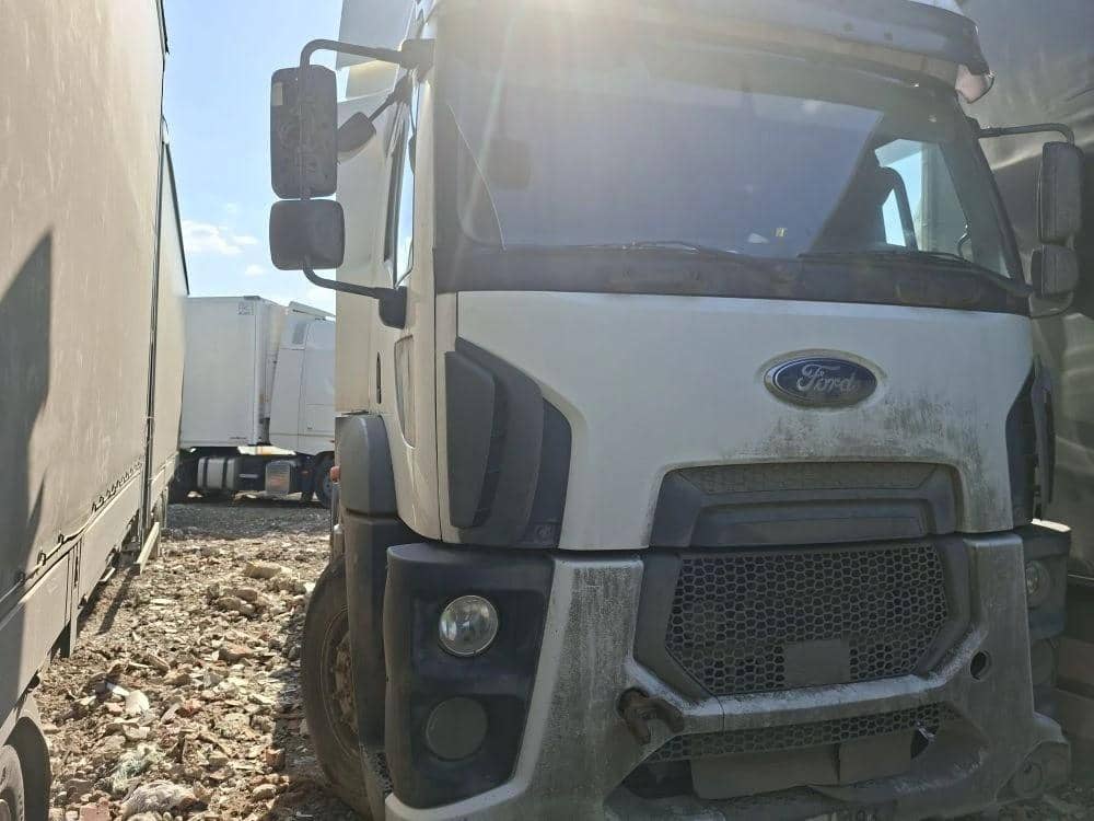 Ford CARGO 1848Т 4x2