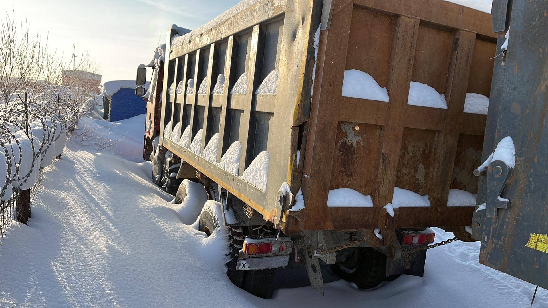FAW CA3250P66K24L1TE5 6x6,  80 000 км, 2022 года