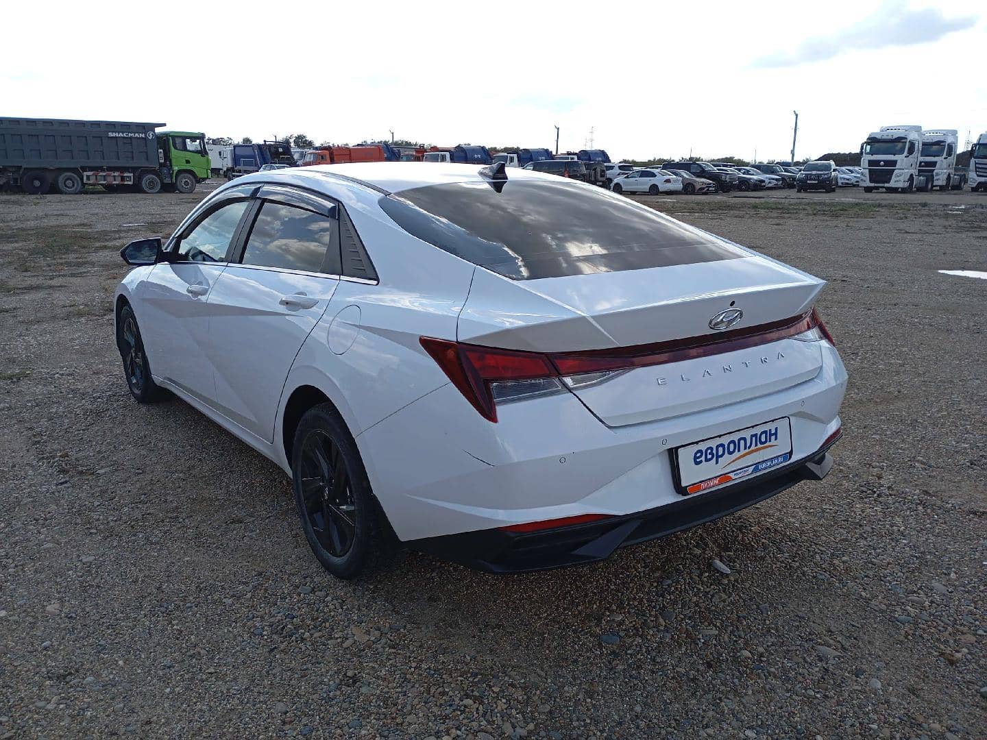 Hyundai Elantra,  55 450 км, 2022 года в лизинг