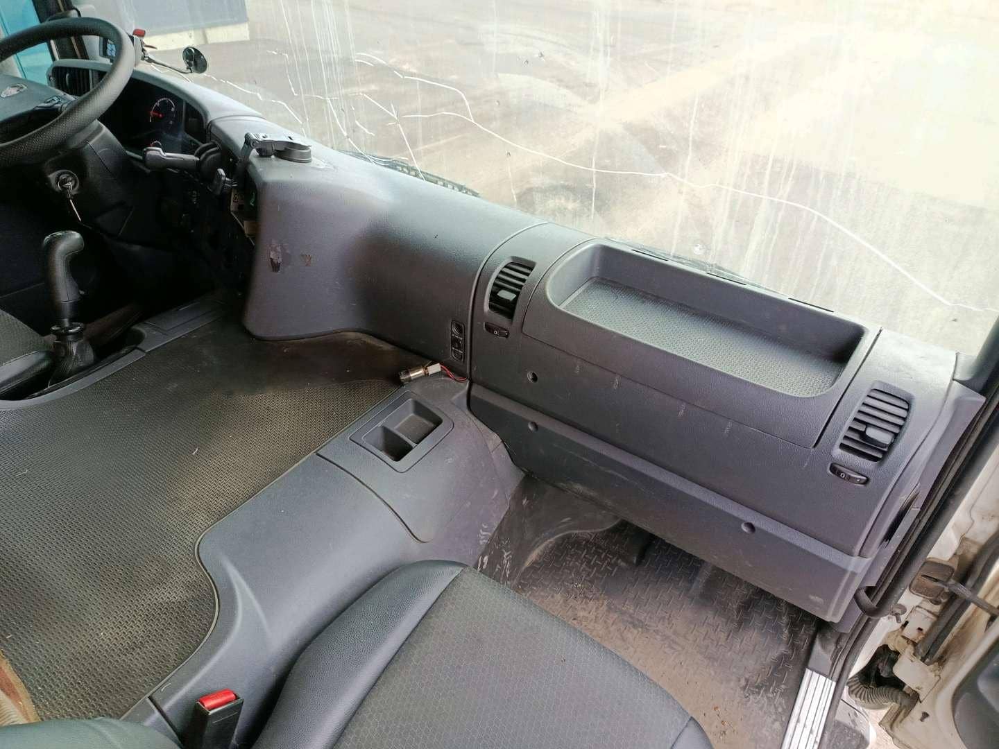 SCANIA P250 LB4X2HNA,  1 400 000 км, 2014 года в лизинг