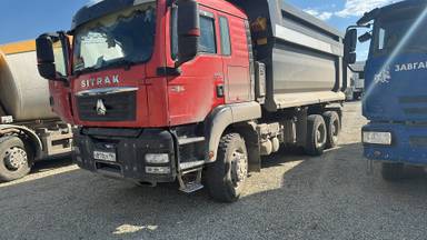 Sitrak ZZ3256V384ME