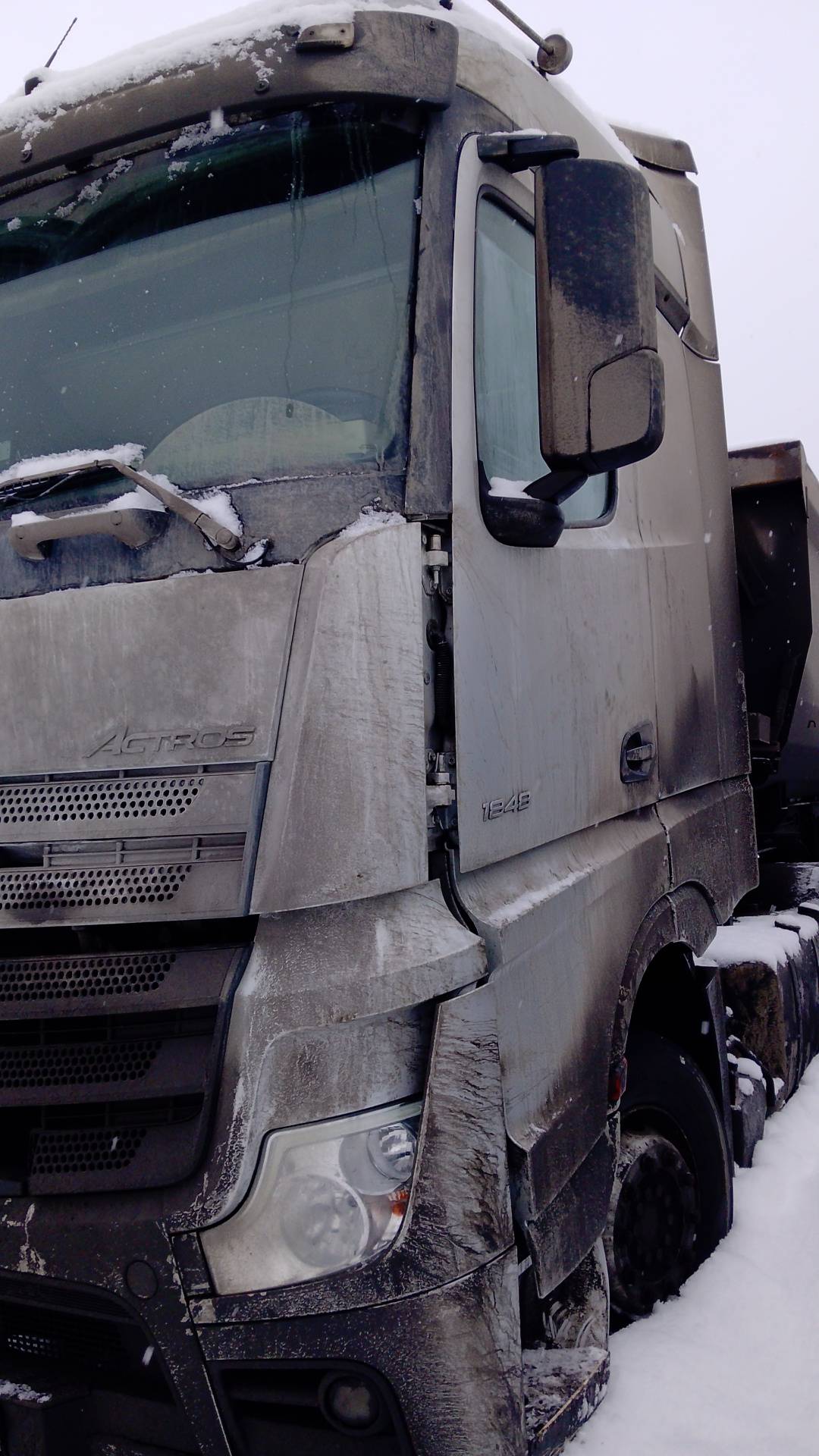 Mercedes-Benz Actros 1848 LS,  524 236 км, 2023 года в лизинг
