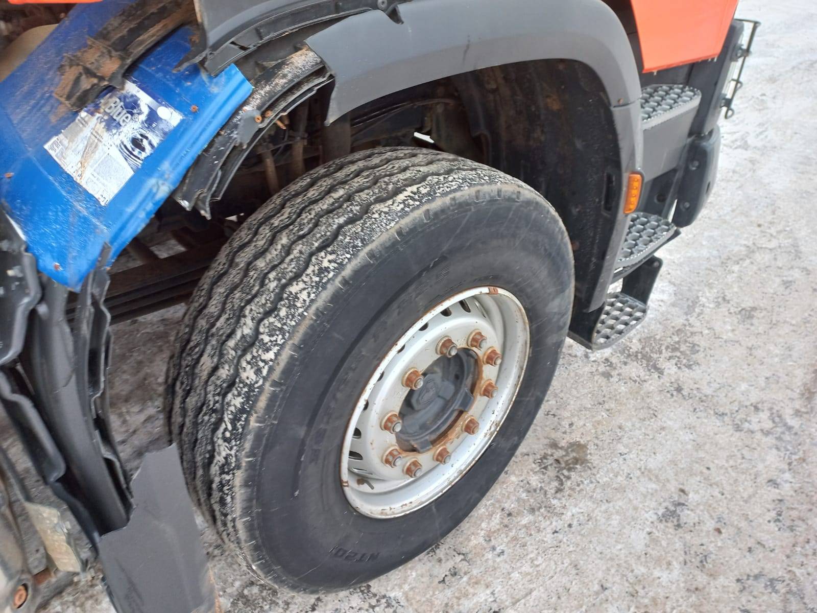 SCANIA P 440 B8x4HZ (СP17) Лот 000000892
