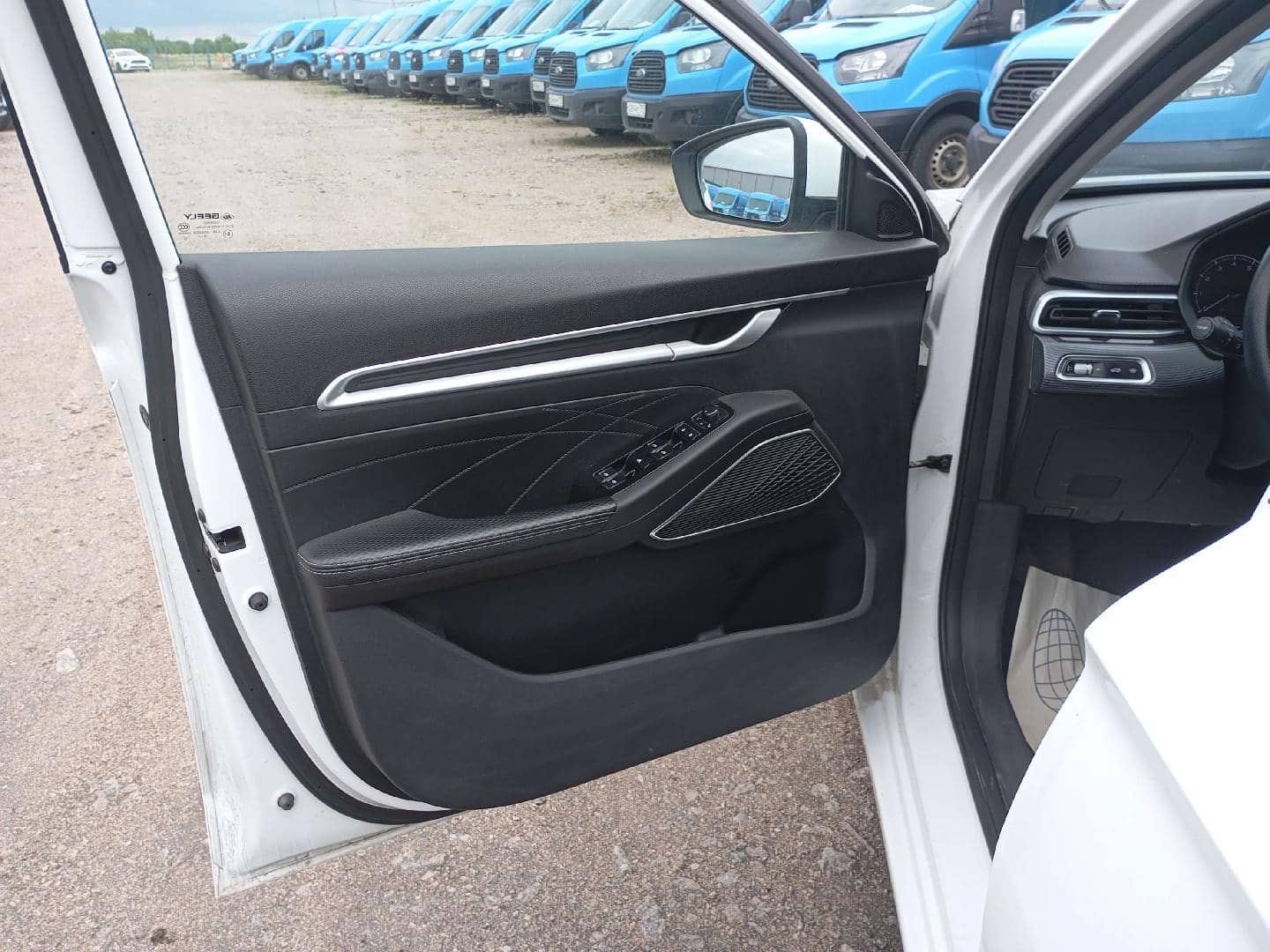 Geely Emgrand,  142 000 км, 2023 года в лизинг