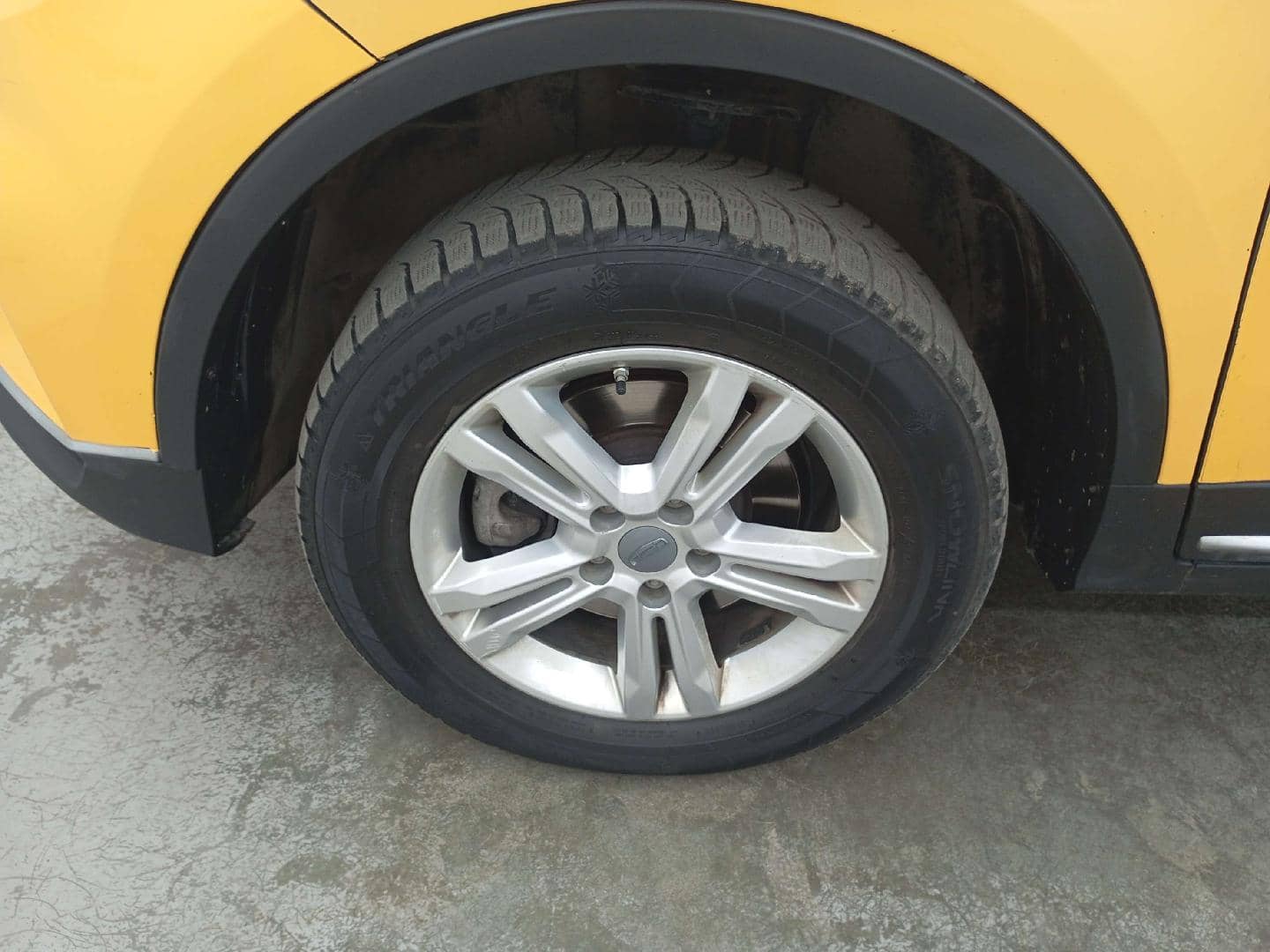 Geely Atlas Pro,  201 212 км, 2023 года в лизинг