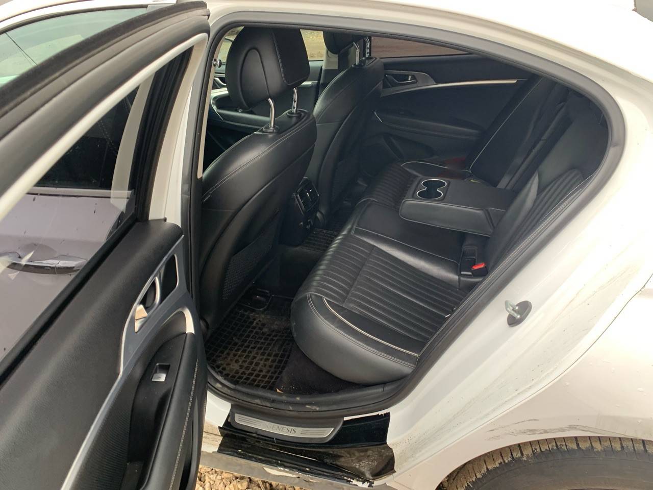 Genesis G70,  198 252 км, 2019 года в лизинг