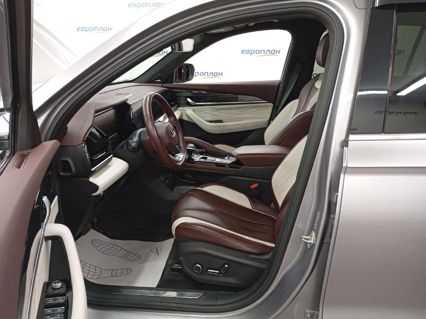 Geely Monjaro,  113 988 км, 2023 года в лизинг