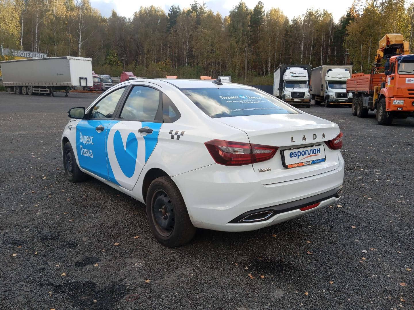 Lada Vesta седан,  132 910 км, 2023 года в лизинг