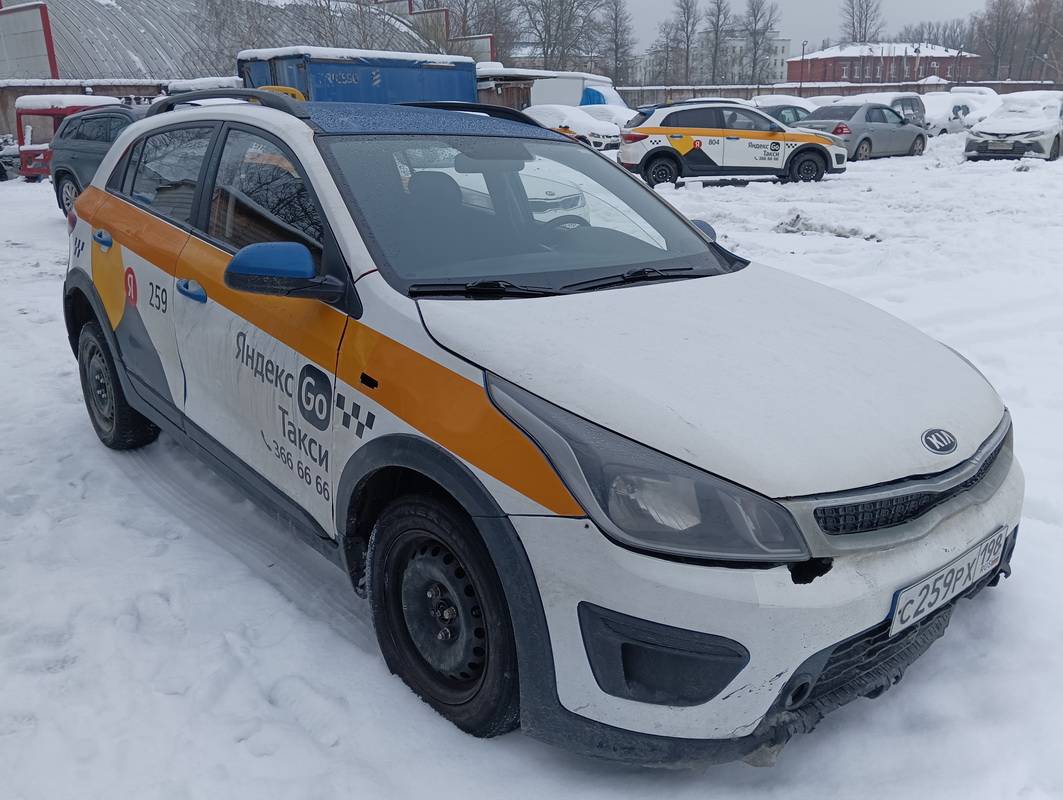 KIA Rio X-Line,  260 275 км, 2019 года в лизинг