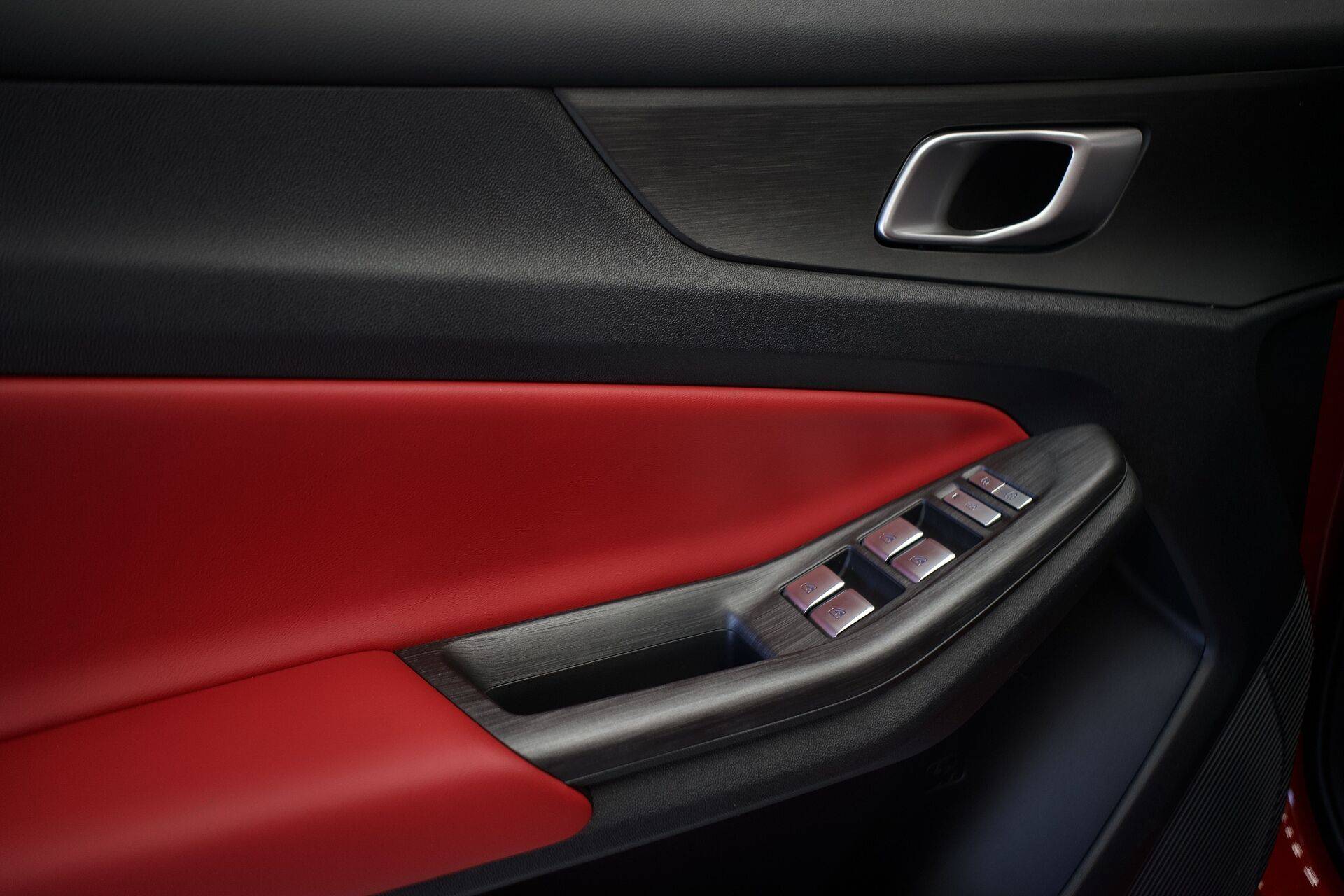 Changan Uni-S Tech 1.5T 7AT
