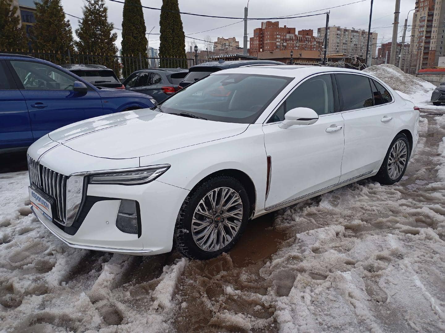 Hongqi H5