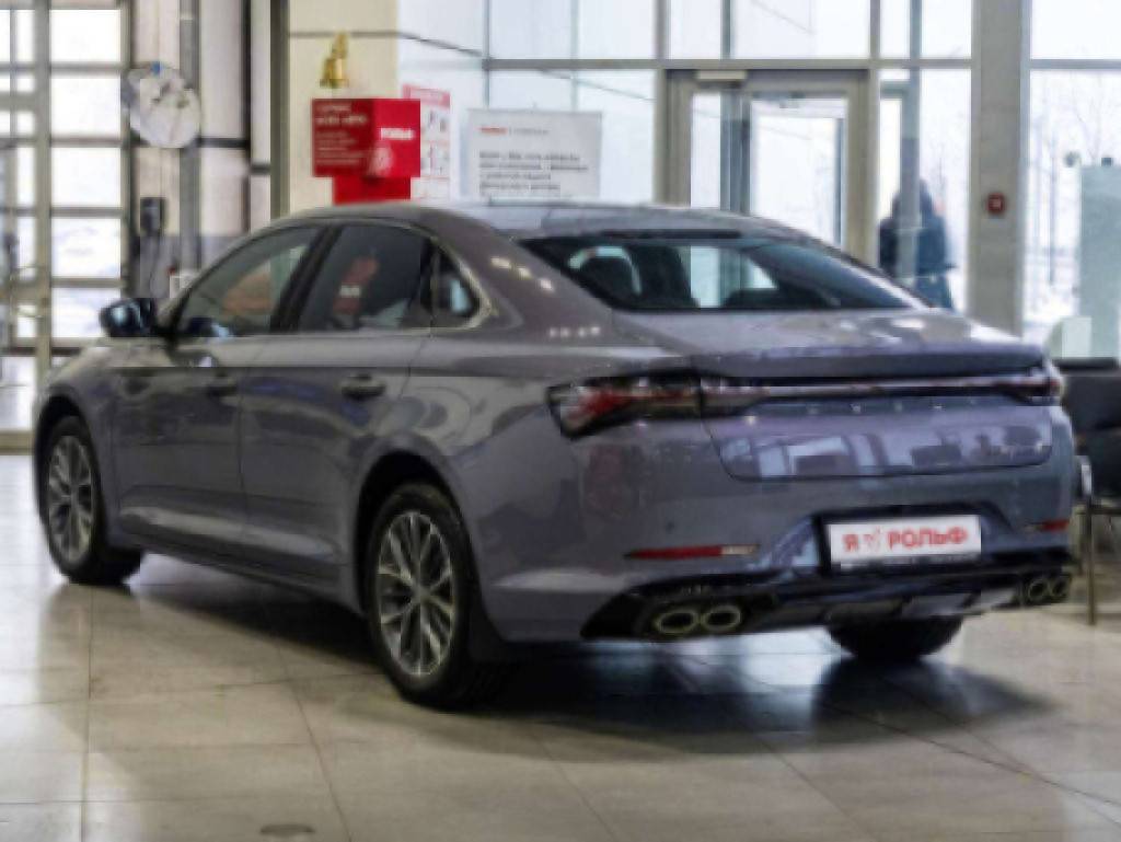 Geely Preface Luxury 2.0T 7DCT