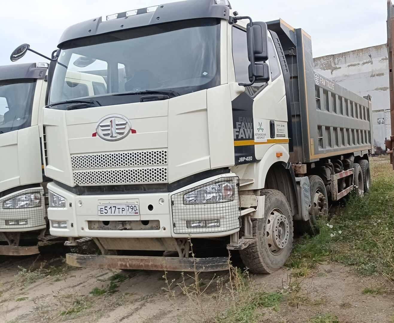 FAW CA3310P66K24T4E5 8х4,  140 685 км, 2023 года в лизинг
