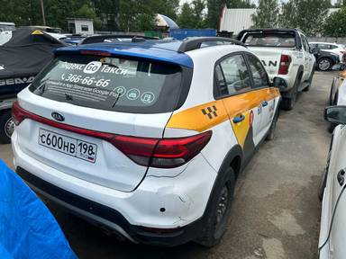 KIA Rio X-Line