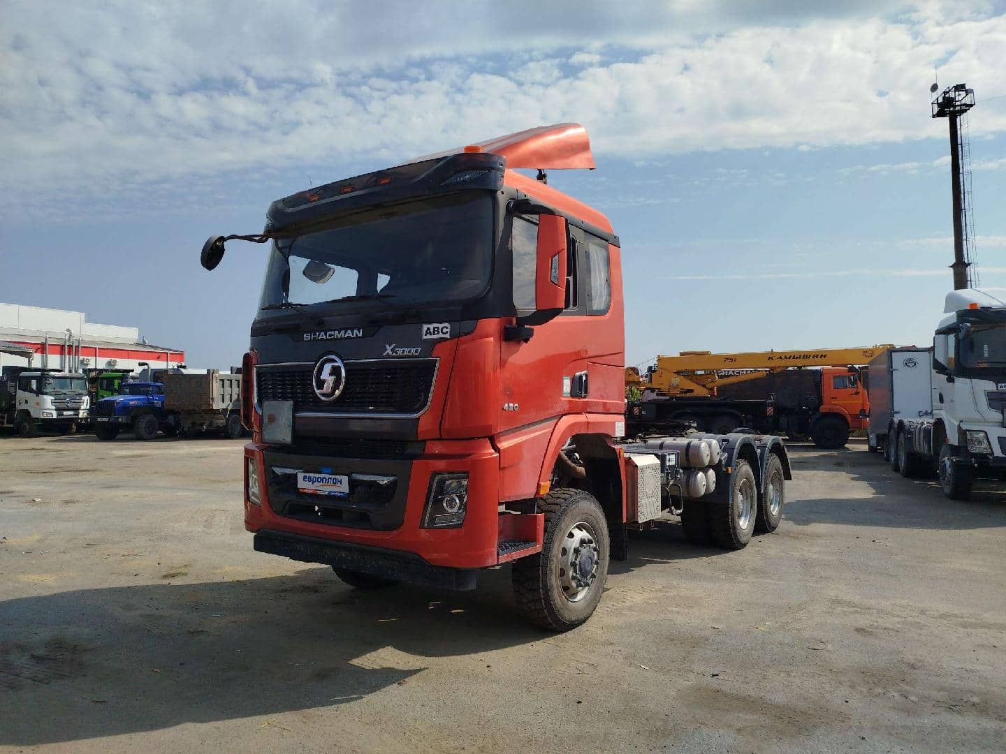 Shacman SX42586V385,  66 923 км, 2023 года в лизинг