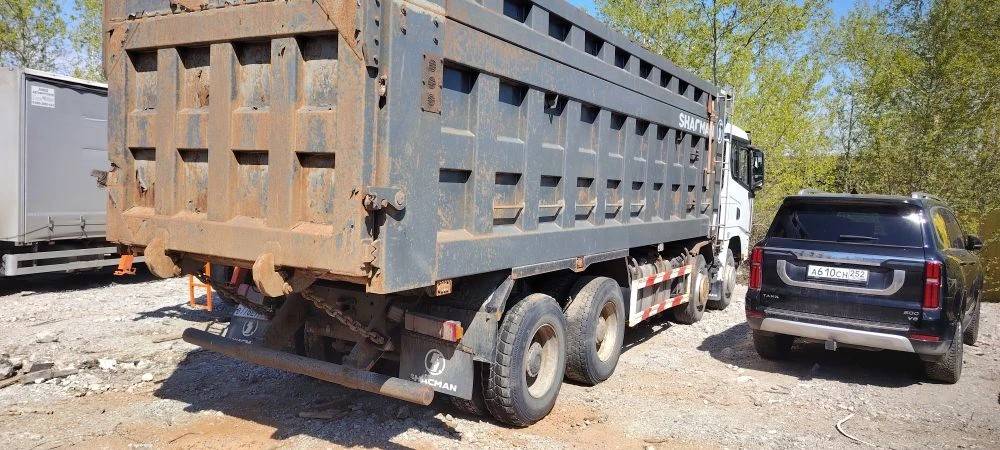 Shacman SX33186W366C,  144 987 км, 2022 года в лизинг