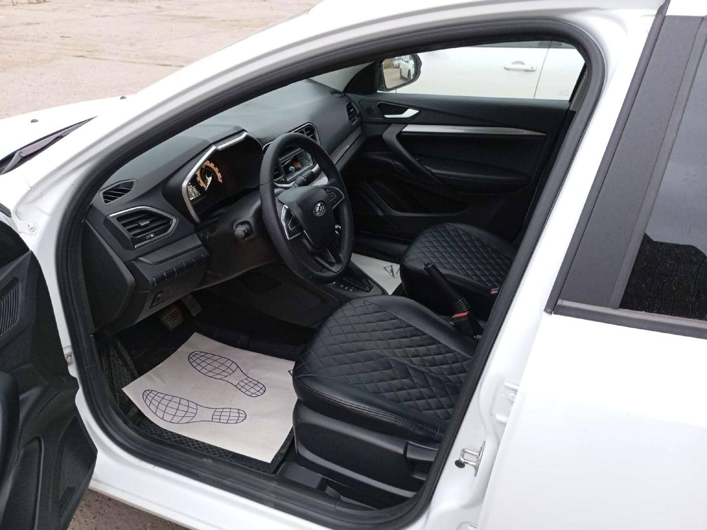 Lada Vesta седан,  81 074 км, 2024 года в лизинг