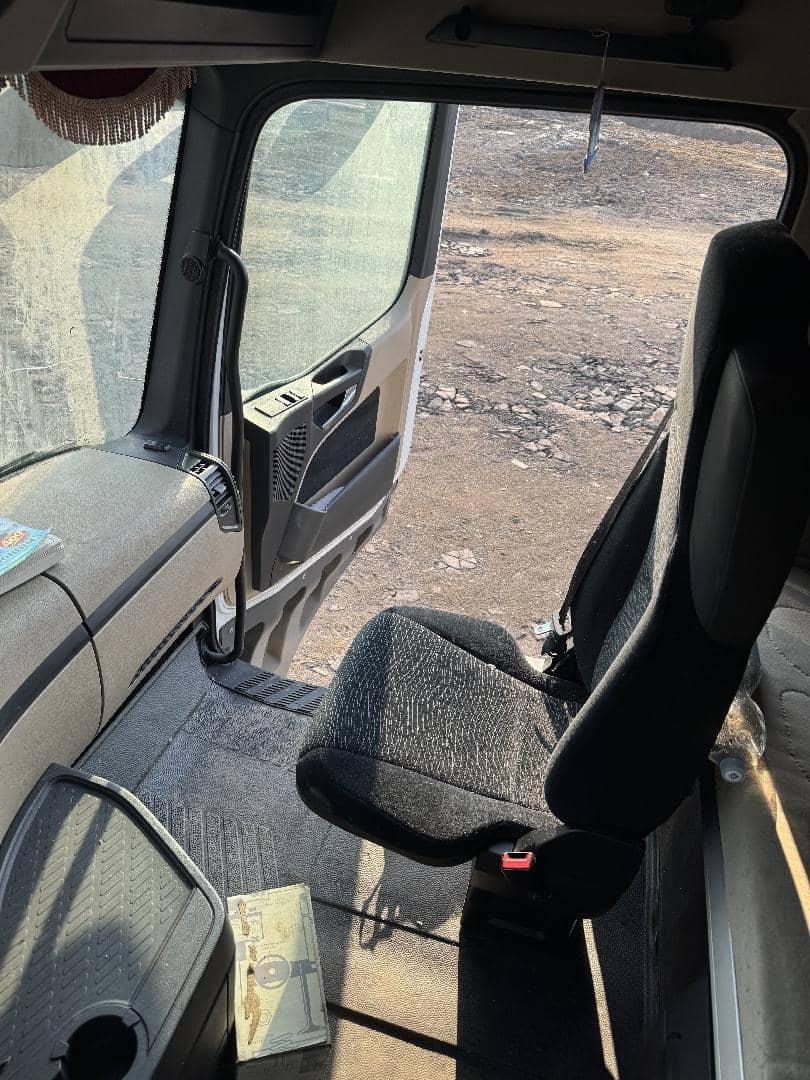 Mercedes-Benz Actros 4 1842 LS 4x2 (BigSpace),  578 537 км, 2020 года в лизинг