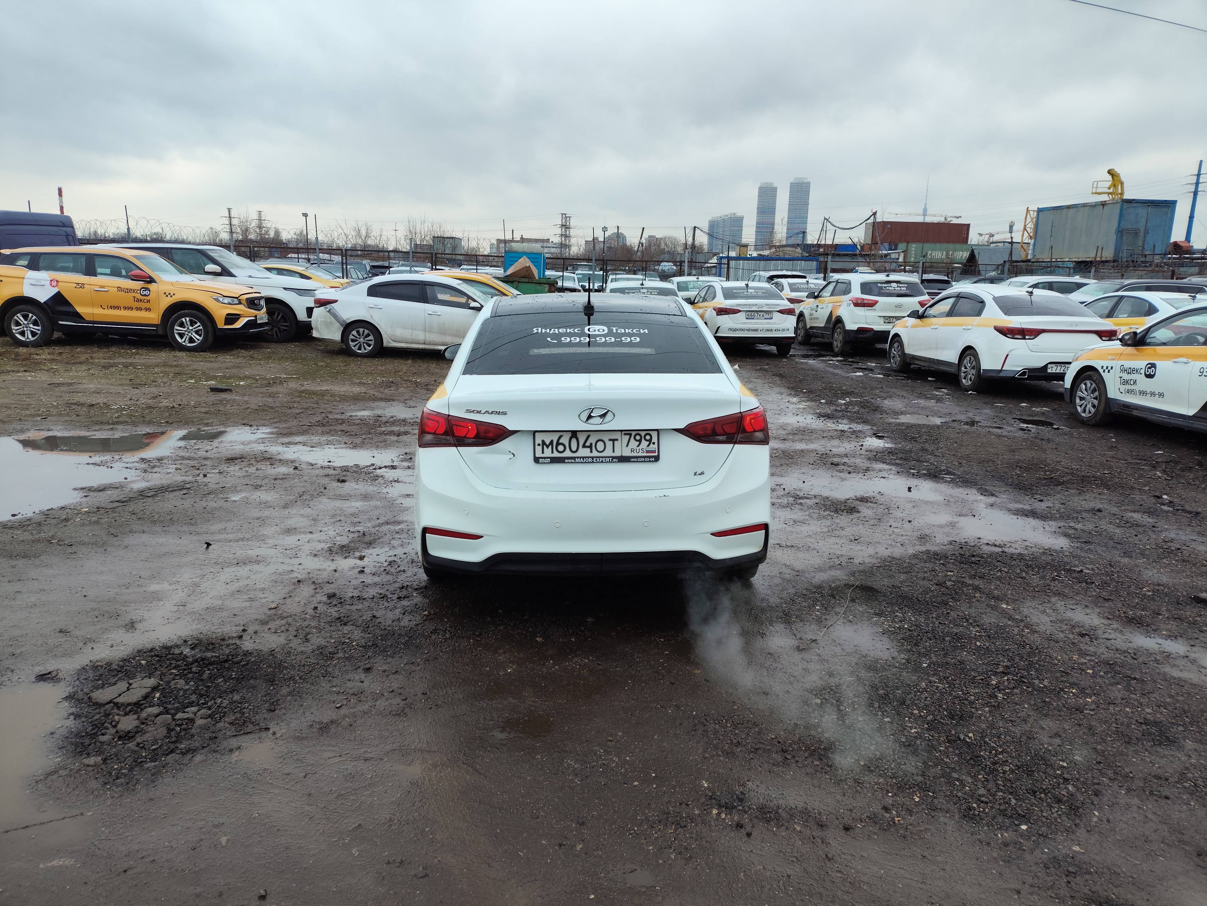 Hyundai Solaris,  251 912 км, 2019 года в лизинг