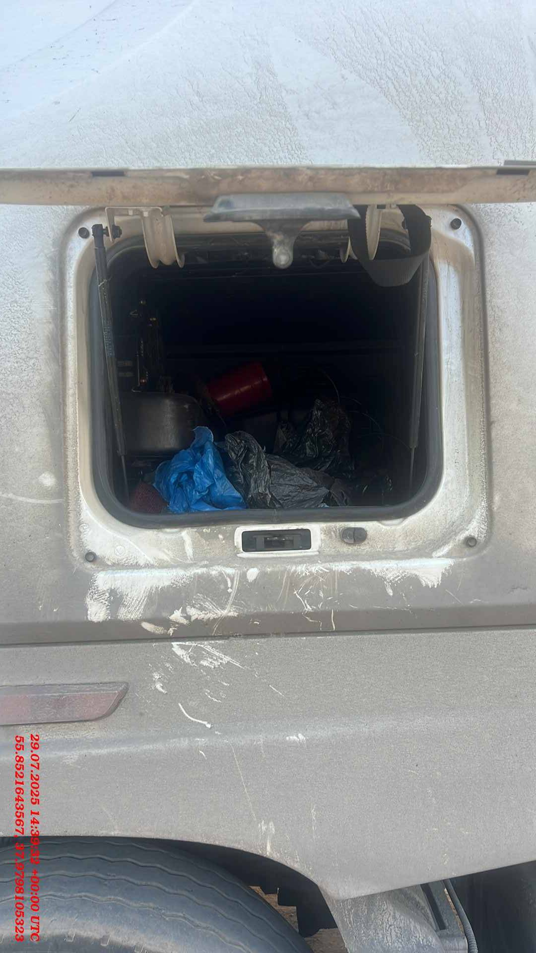 DongFeng GX DFH4180 4x2,  605 569 км, 2023 года в лизинг