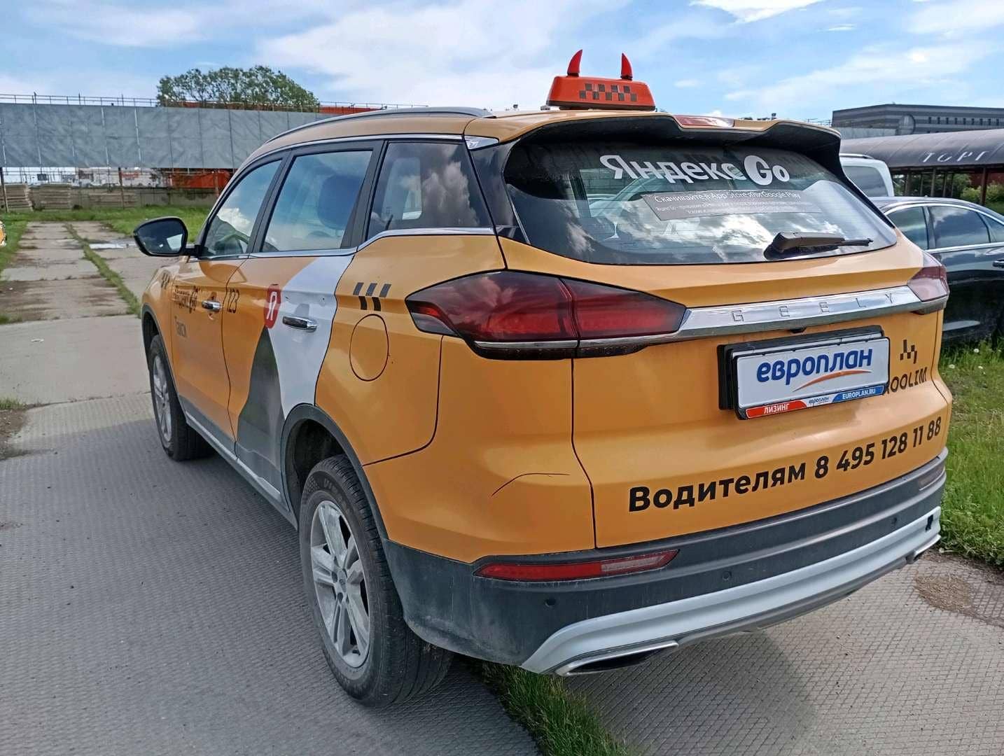 Geely Atlas Pro,  214 270 км, 2023 года в лизинг