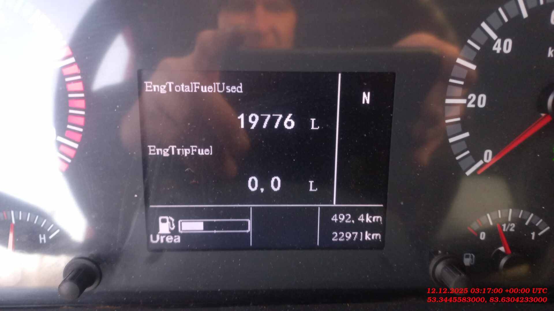 HOWO ZZ3327S3857E 6х6,  22 971 км, 2022 года