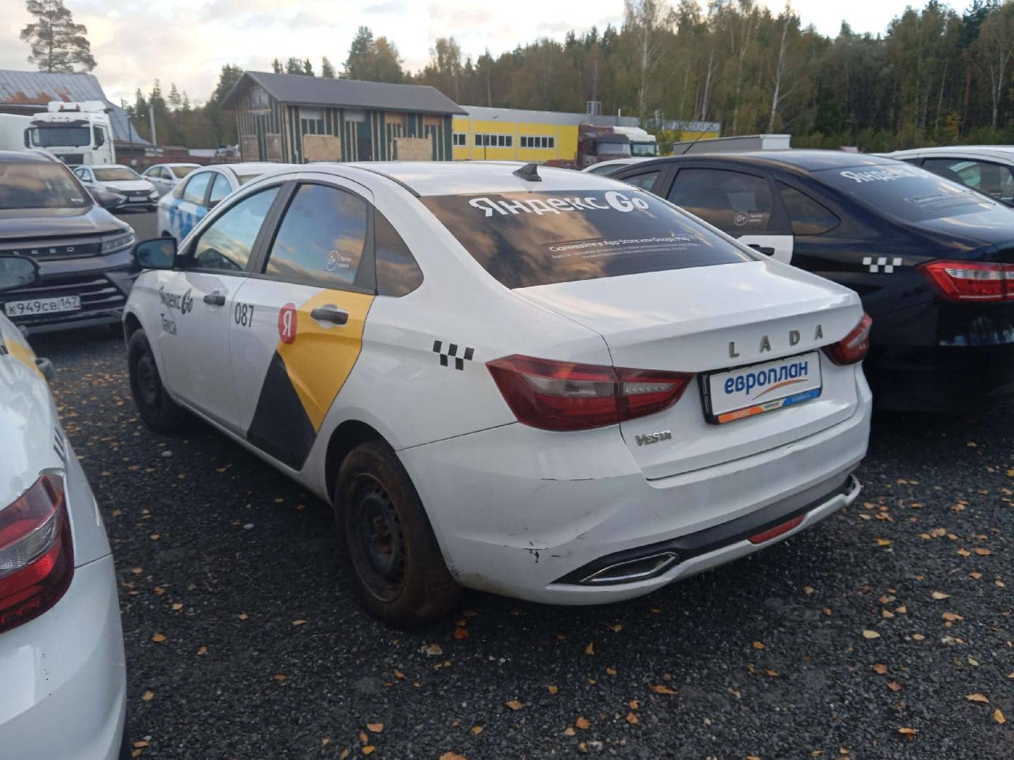 Lada Vesta седан,  131 141 км, 2023 года в лизинг