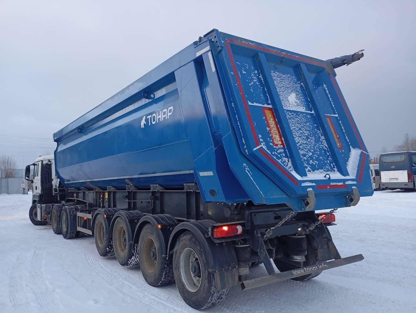 Тонар Самосвальный 95234,  1 000 км, 2024 года в лизинг