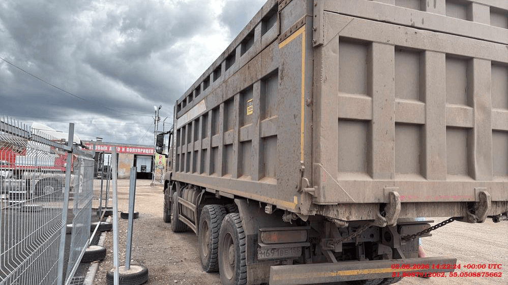 HOWO ZZ3317V386GE1 8х4,  150 656 км, 2022 года в лизинг