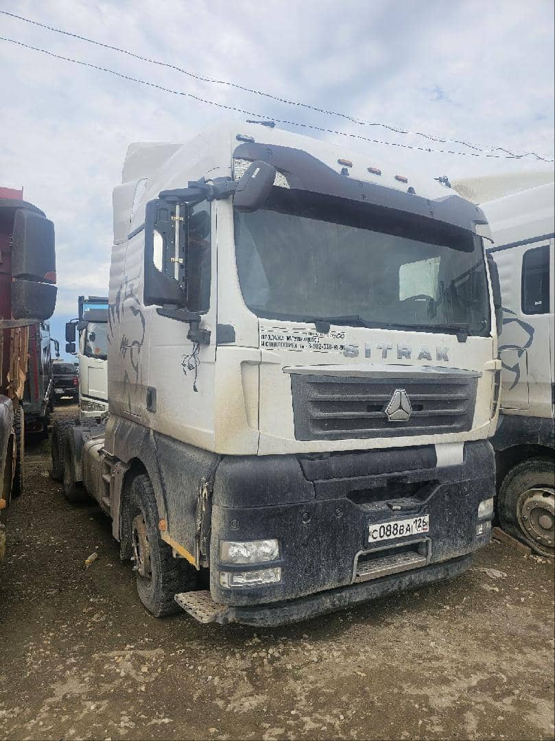 Sitrak С7Н 6×4 ZZ4256V364HE,  101 863 км, 2024 года в лизинг