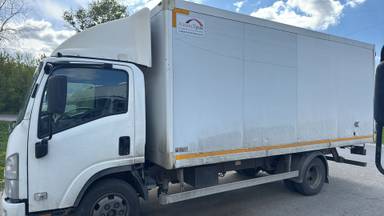 ISUZU NPR75LK
