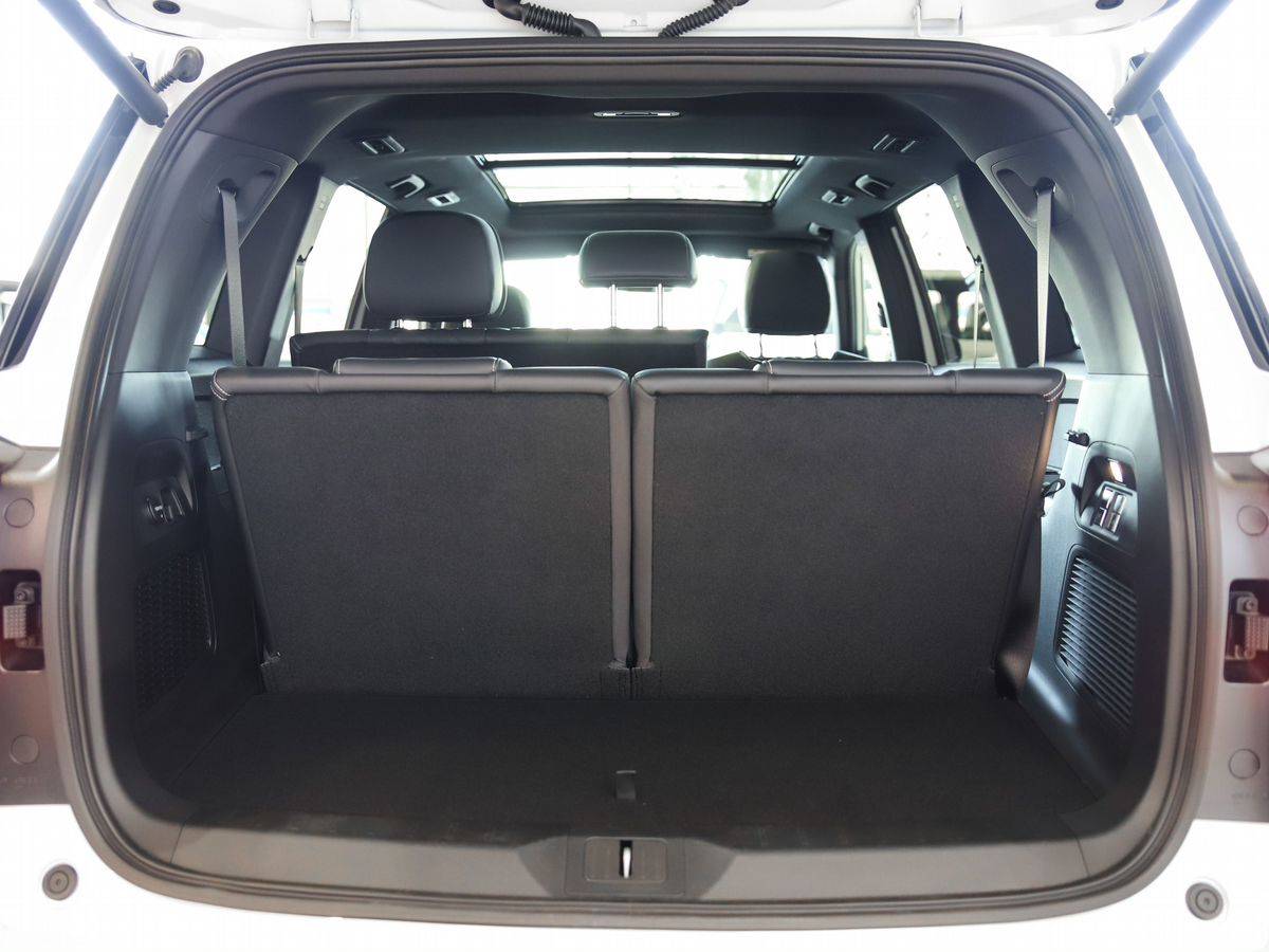 GAC GS8 GX Premium 2.0 8AT 4WD