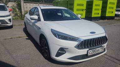 JAC J7