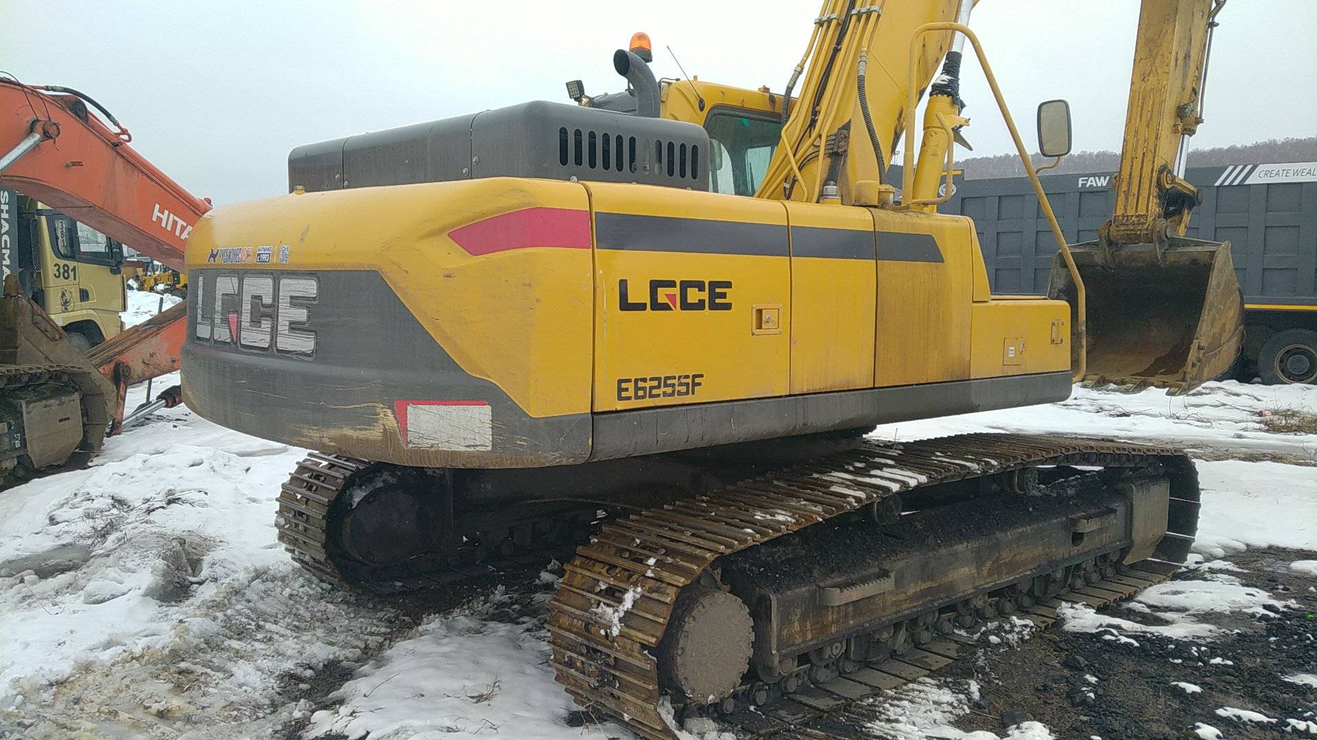 SDLG/LGCE E6255F, 2023 года