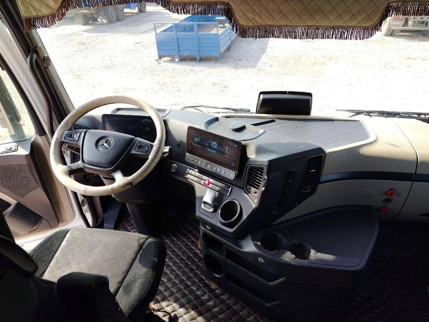 Mercedes-Benz Actros 5 1845 LS 4x2 (BigSpace),  904 704 км, 2021 года в лизинг