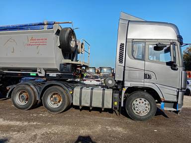 Shacman SX42566V324