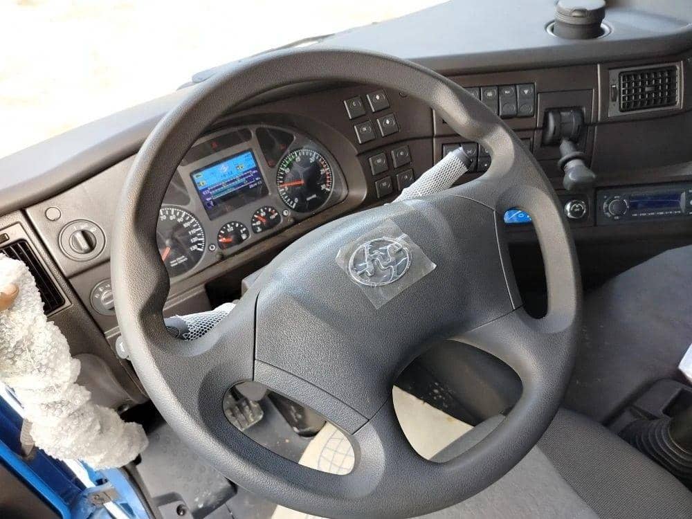 HONGYAN CQ4187HD12381T LNG,  4 405 км, 2023 года в лизинг